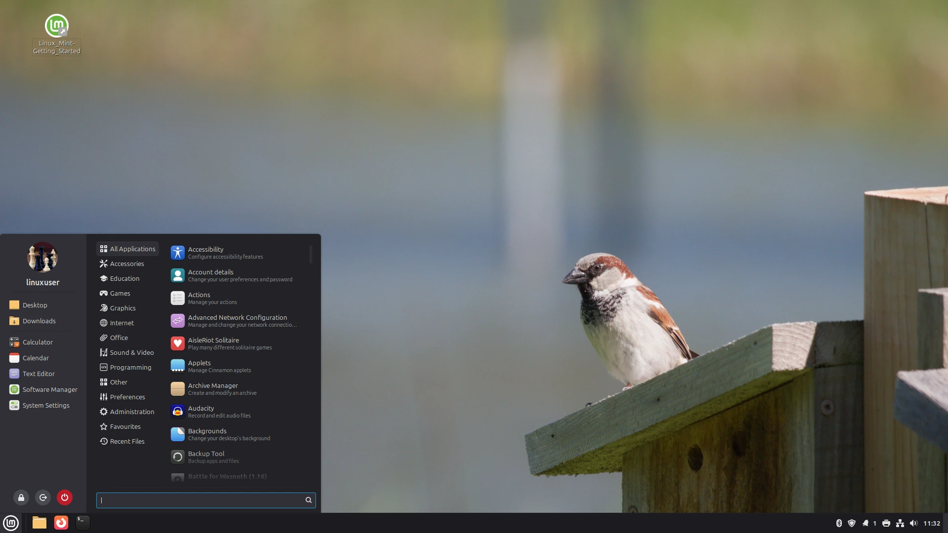 Linux Mint with a custom wallpaper