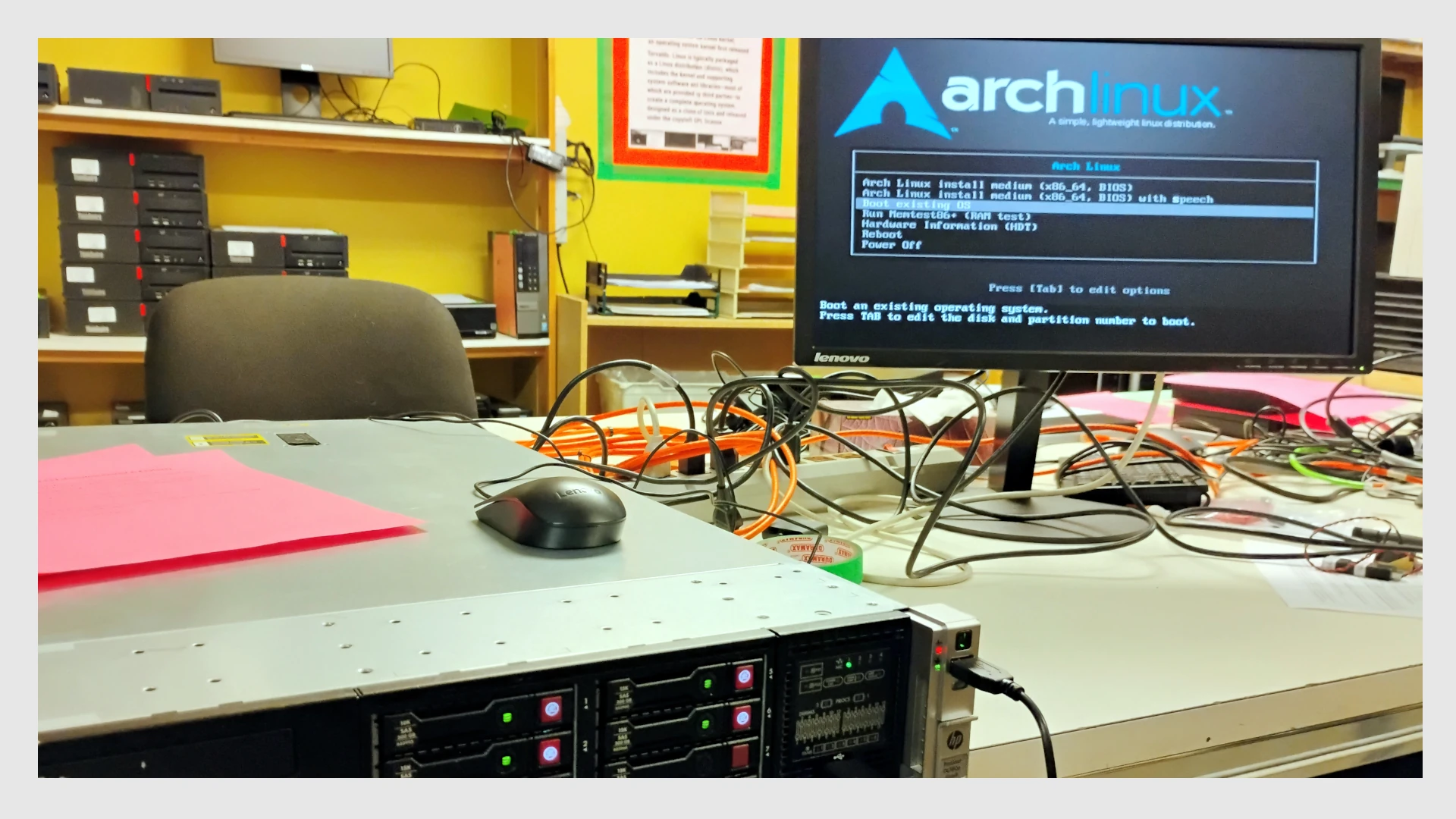 Using Arch Linux to fix HP storage array issues